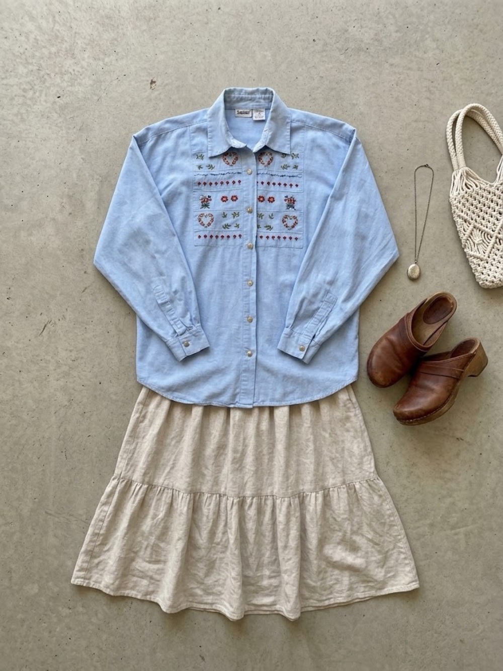 Vintage Light Blue Embroidered Floral Button Down Shirt - Medium